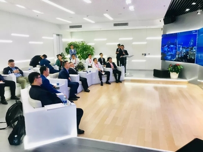 海驪與當代置業簽署戰略協議，共拓互聯網銷售新篇章